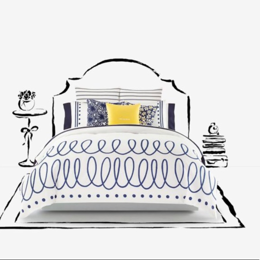 Kate Spade twin/twin xl comforter w accessories